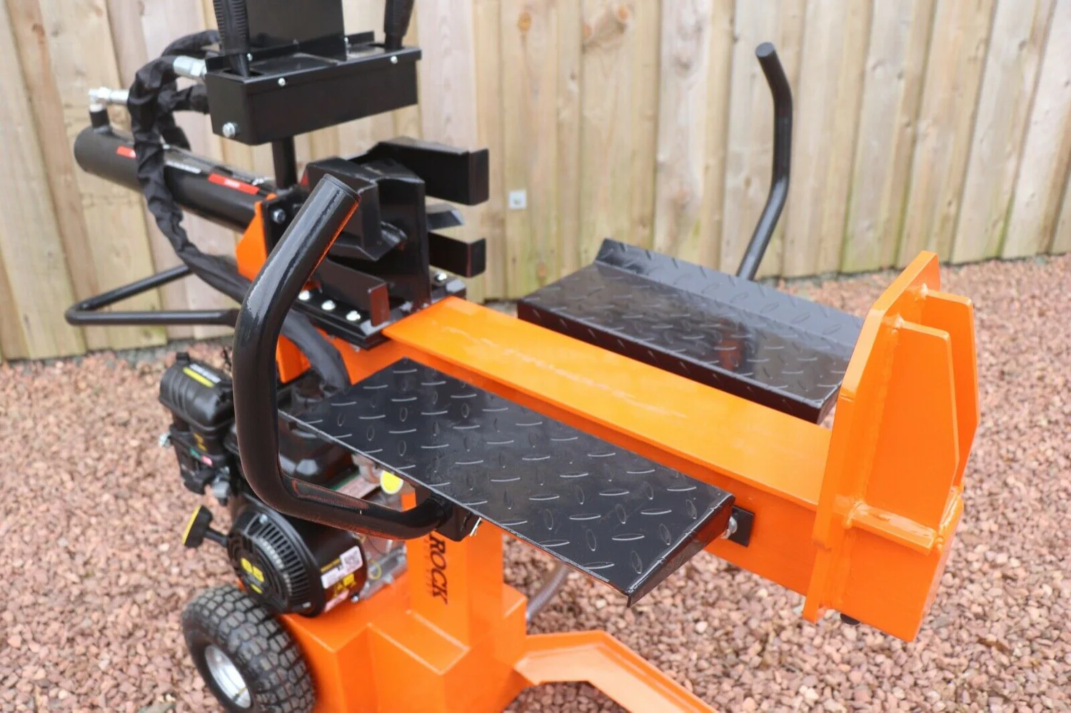 Rock Machinery 15ton Venom Compact Series Petrol Log Splitter